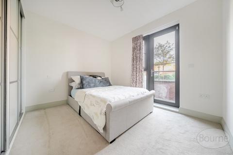 2 bedroom apartment for sale, Denzil Road, Guildford, Surrey, GU2