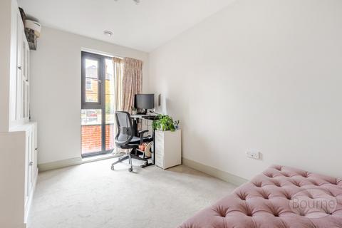 2 bedroom apartment for sale, Denzil Road, Guildford, Surrey, GU2