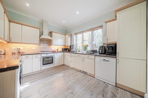 undefined, Woodside Road, Bickley, BR1