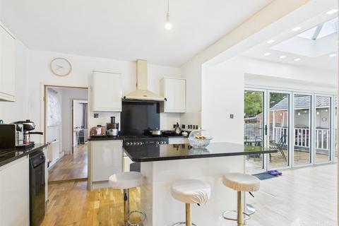 4 bedroom detached house for sale, St. Johns Avenue, Harlow CM17