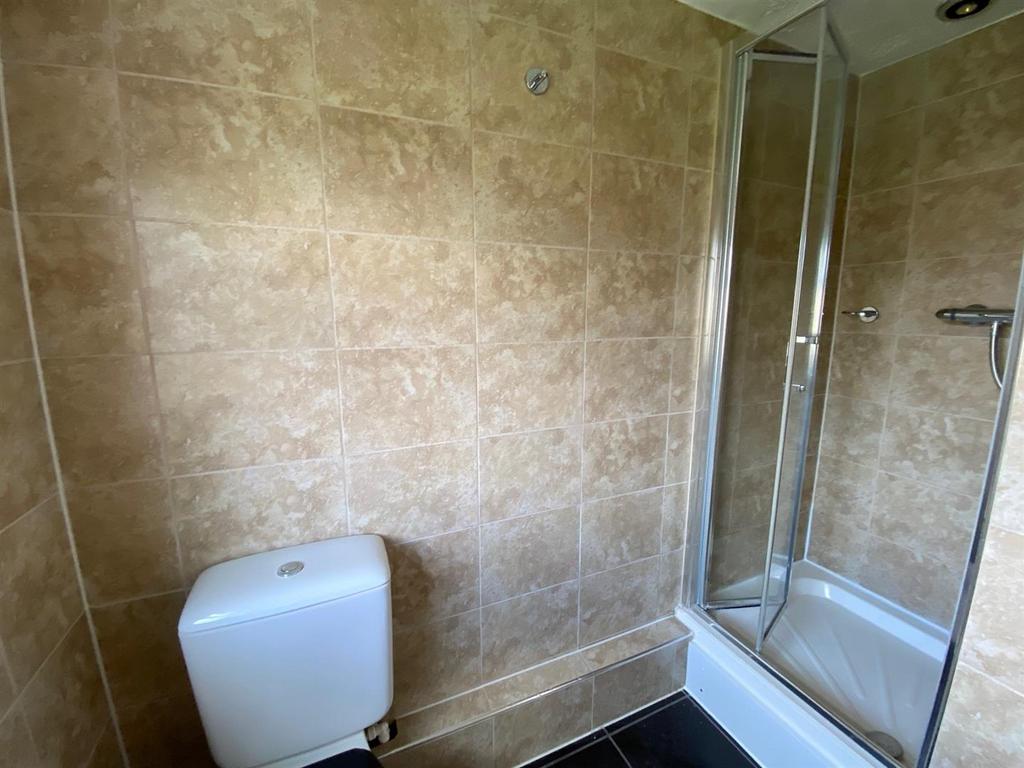 Shower Room.jpg