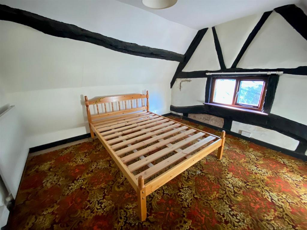 Bedroom One.jpg