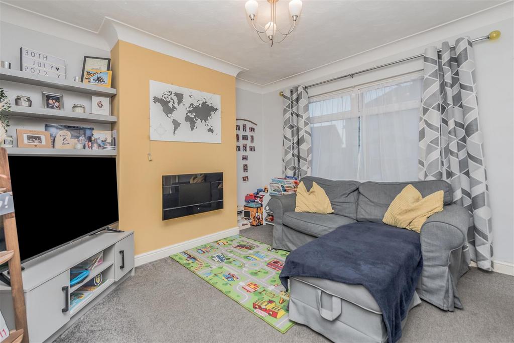 Living Room: