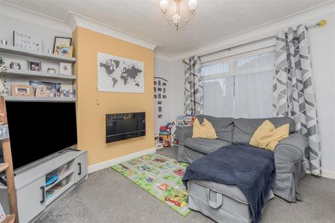 3 bedroom terraced house for sale, Portland Road, Wortley, Leeds