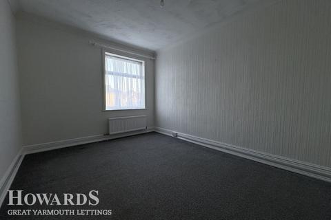 2 bedroom flat to rent, Hamilton Road, Great Yarmouth