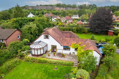 4 bedroom detached house for sale, Rhiew Revel Lane, Pant, Oswestry