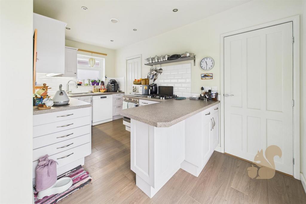 Kitchen/Breakfast Room