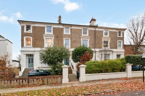 2 bedroom flat for sale, Spencer Road, Chiswick W4