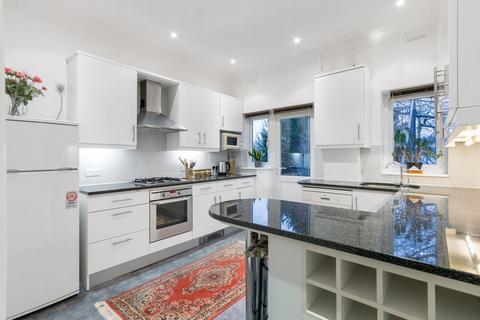 2 bedroom flat for sale, Spencer Road, Chiswick W4