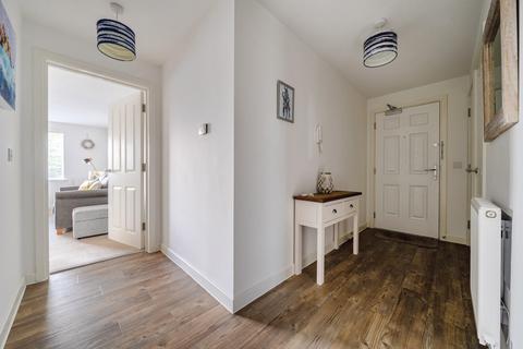 2 bedroom flat for sale, Montefiore Drive, Sarisbury Green, Southampton, Hampshire, SO31