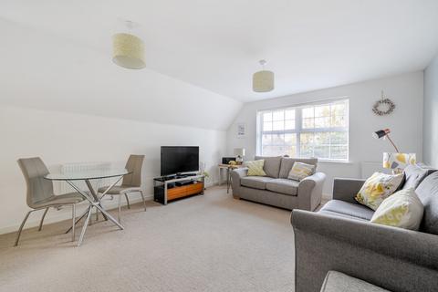 2 bedroom flat for sale, Montefiore Drive, Sarisbury Green, Southampton, Hampshire, SO31