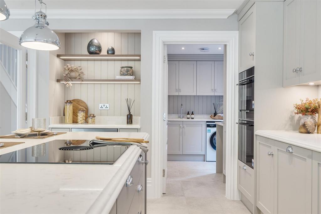 Kitchen (2).jpg