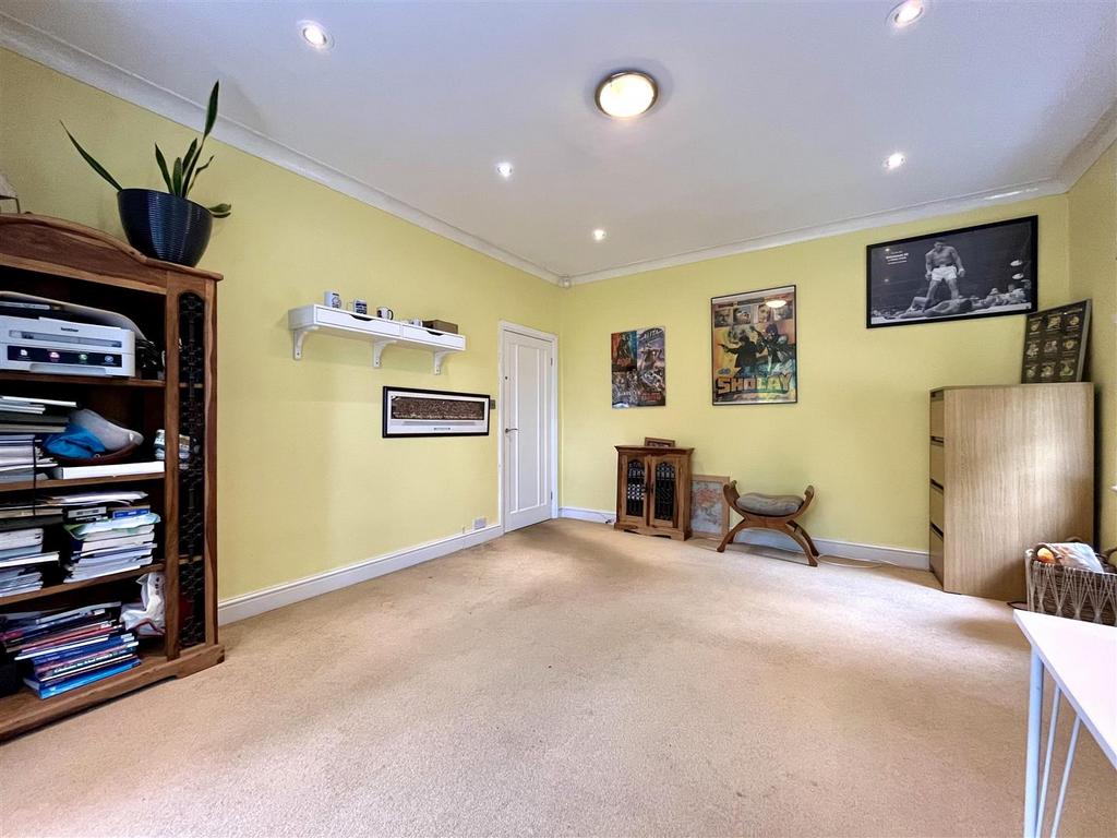 Dining Room Aspect 3