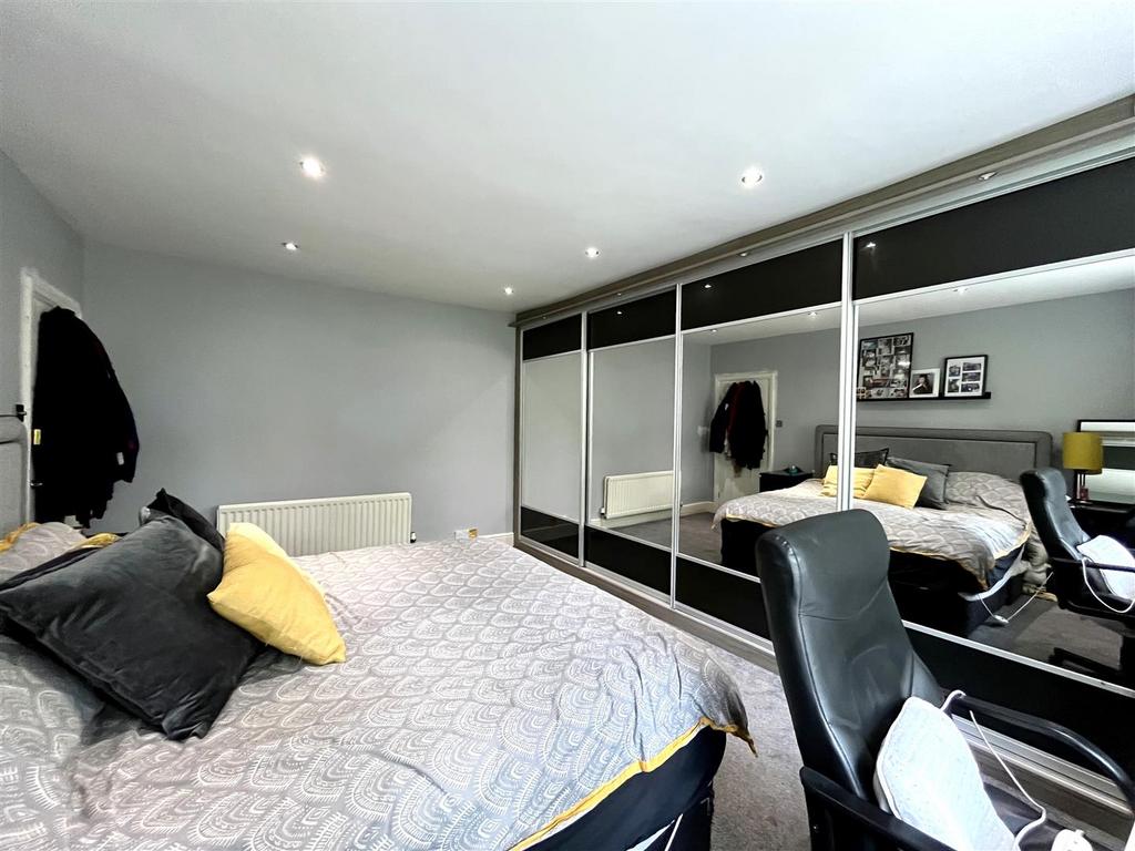 Bedroom 2 Aspect 3