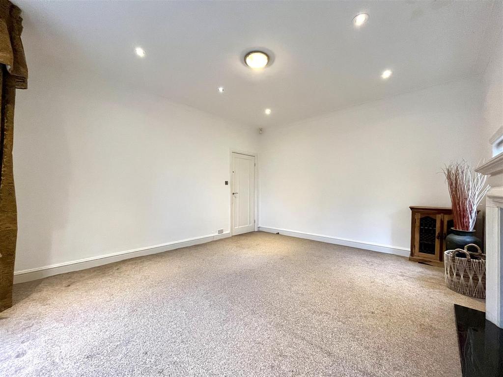 Dining Room Aspect 3