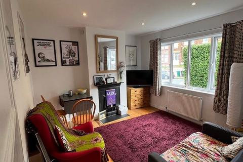 1 bedroom flat to rent, Milner Road, Brighton, BN2 4BR.