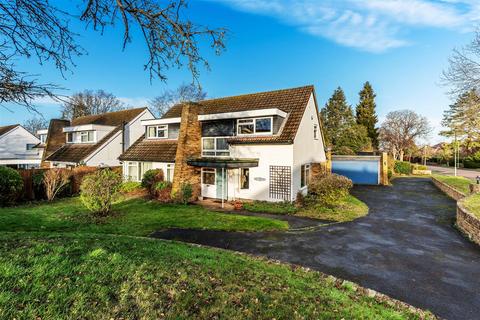4 bedroom detached house for sale, Warren Avenue, South Cheam, SM2