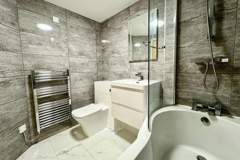 2 bedroom flat for sale, Brook Mill, Eagley, Bolton, BL7