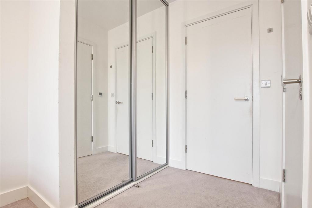 Bedroom 1 - 1.jpg