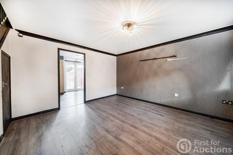 3 bedroom semi-detached house for sale, Gravenmoor Drive, Salford, Greater Manchester