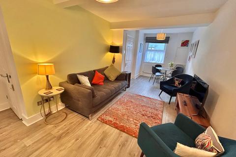 2 bedroom terraced house to rent, Brighton BN2