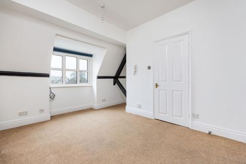 undefined, North Walls, Benson Court, SO23