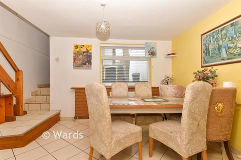 3 bedroom terraced house for sale, Marlborough Road, Gillingham, Kent