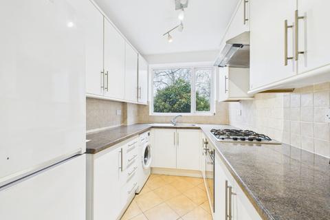 2 bedroom maisonette for sale, Mill Vale, Bromley BR2