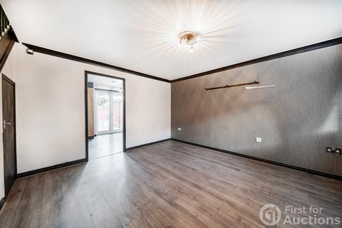 3 bedroom semi-detached house for sale, Gravenmoor Drive, Salford, Greater Manchester