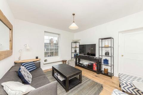 2 bedroom flat to rent, Old Castle Street, London E1