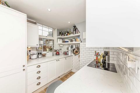 2 bedroom flat to rent, Old Castle Street, London E1