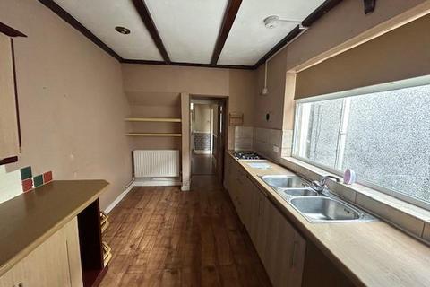 3 bedroom house for sale, Russell Street, Llanelli