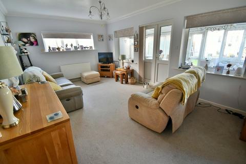 4 bedroom detached bungalow for sale, Ringwood Road, Ferndown, BH22