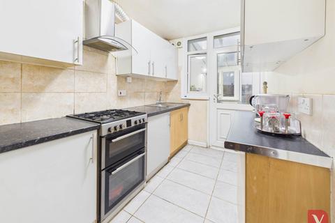 undefined, Shelley Road, Luton LU4