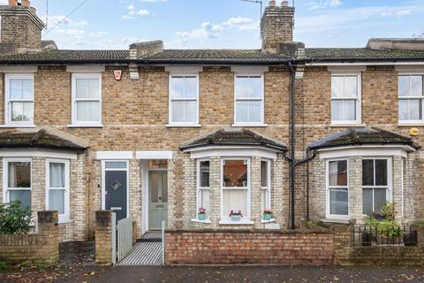2 bedroom terraced house for sale, King Charles Crescent, Surbiton KT5