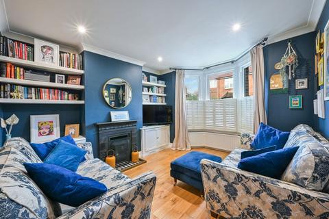 2 bedroom terraced house for sale, King Charles Crescent, Surbiton KT5