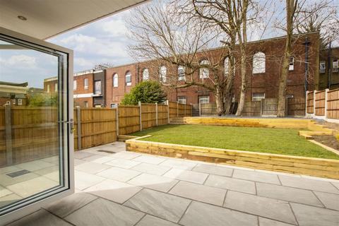 4 bedroom house to rent, War Lane, Birmingham, West Midlands, B17
