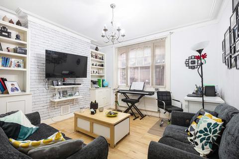 1 bedroom flat to rent, Queen's Club Gardens, London, W14