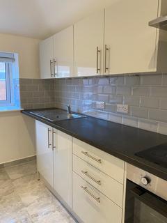 1 bedroom apartment to rent, Flat 5, 7 Warwick Street, Worthing, West Sussex, BN11