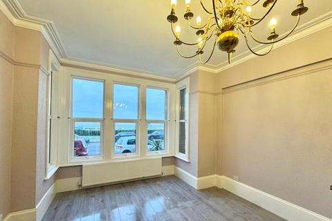 2 bedroom flat to rent, Eastern Esplanade, Cliftonville, Margate, Kent, CT9