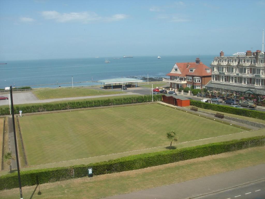 Picture 5