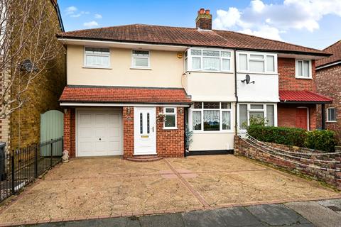 4 bedroom semi-detached house for sale, Park Avenue, Surrey TW20