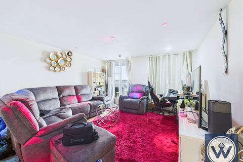 1 bedroom apartment for sale, Barrier Point Road,London,E16 2SF