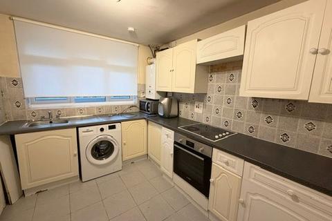 undefined, Hermitage Court, Hermitage Lane, London