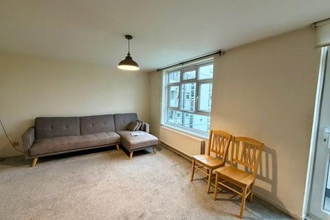 undefined, Hermitage Court, Hermitage Lane, London