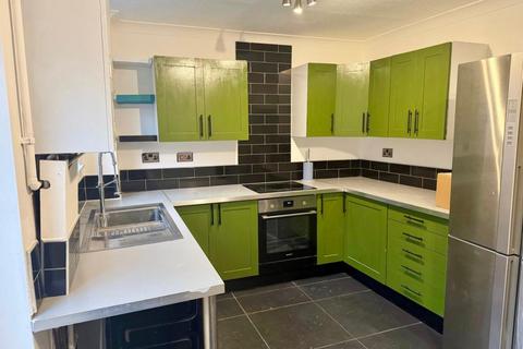 undefined, Favell Drive, Furzton, Milton Keynes