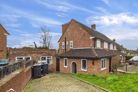 4 bedroom semi-detached house for sale, Fairway, Hemel Hempstead, Hertfordshire, HP3 9TP