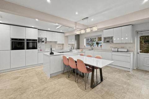 5 bedroom detached house for sale, Lower Croft, Whitefield, M45