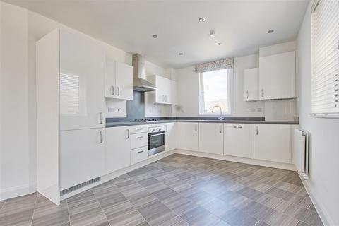 2 bedroom flat to rent, Osprey Drive, Trumpington, Cambridge