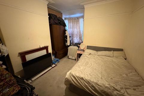3 bedroom terraced house for sale, Worsley Avenue, Moston